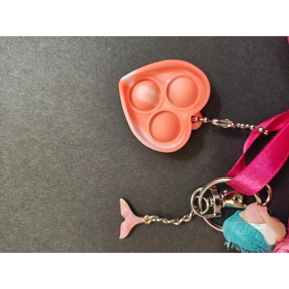 Heart Fidget Purse - Picture 6 of 9